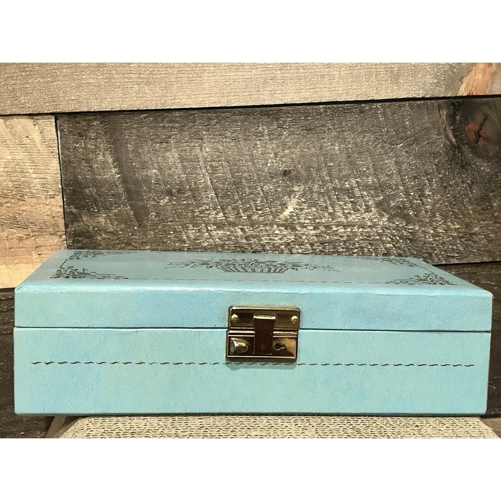 Vintage MCM Hinged 2 Tier Locking Jewelry Box Blue w/Blue Velvet Lining *No‎ Key